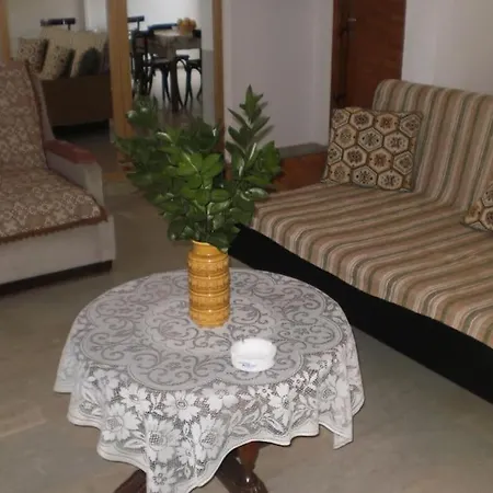 Garden House Διαμέρισμα Νέα Ρόδα